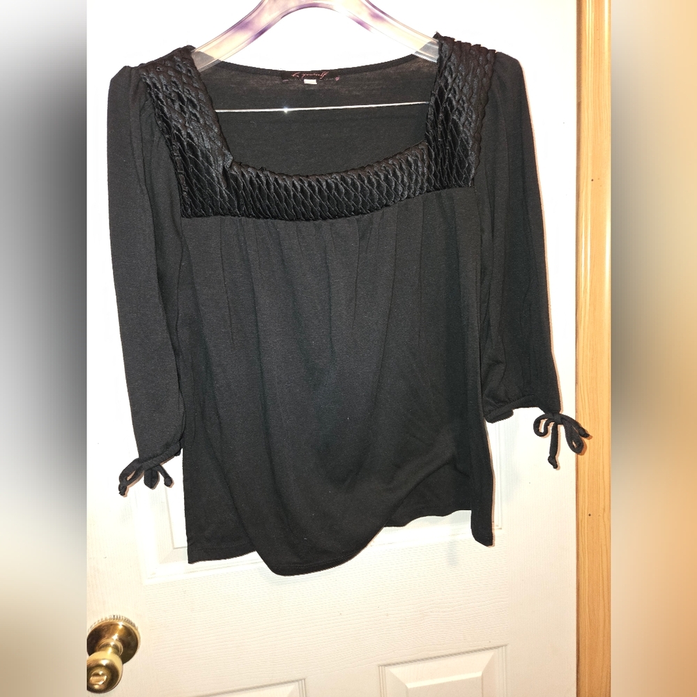 Be Yourself Black 3/4 Sleeve Top
